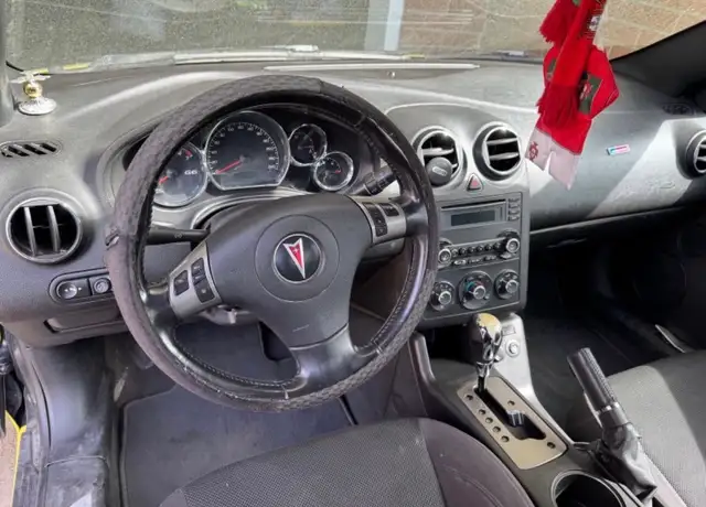2007 Pontiac G6 GT Coupe 2D Convertible - Photo 8