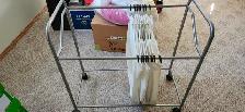 Excellent condition clothing laundry hamper - Photo 2