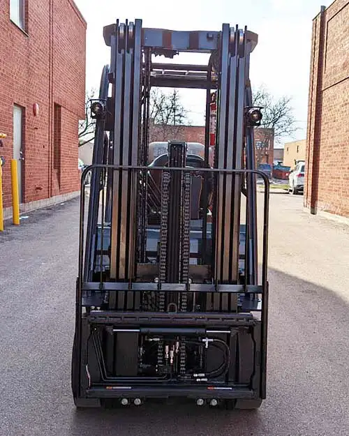 Forklift - Toyota 6000lb Pneumatic for Sale - Photo 5