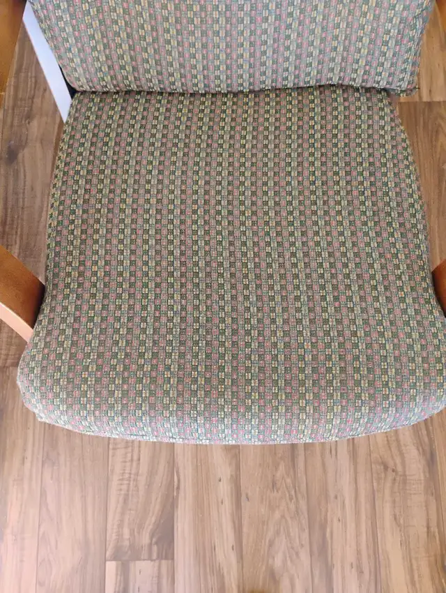 Glider rocking chair - Photo 7