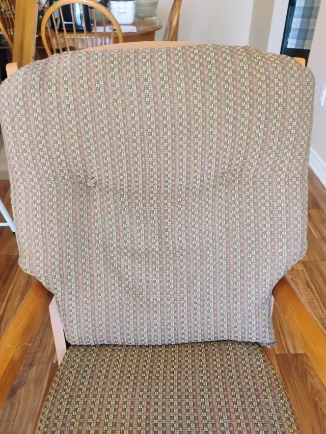 Glider rocking chair - Photo 8