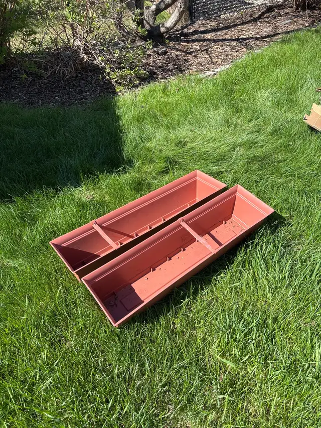 FREE - window boxes - Photo 2