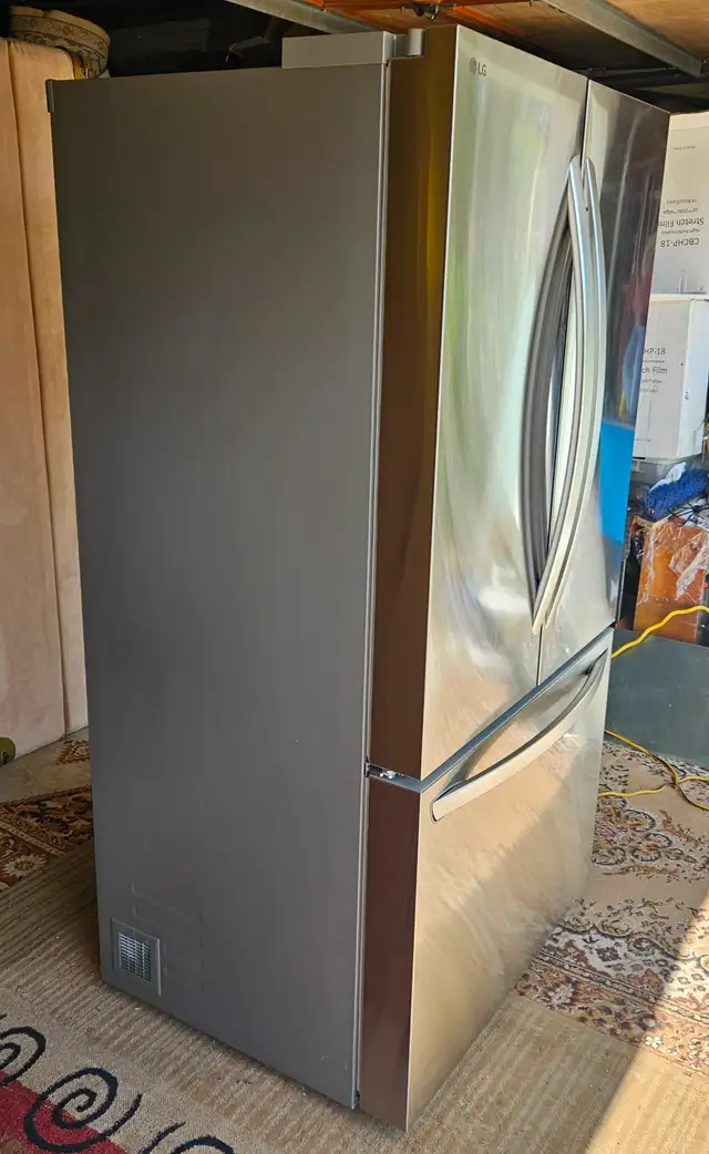 BRAND NEW LG Fridge $1200. Delivery Available. - Photo 3