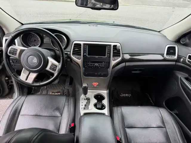 2012 Jeep Grand Cherokee Laredo - Photo 10