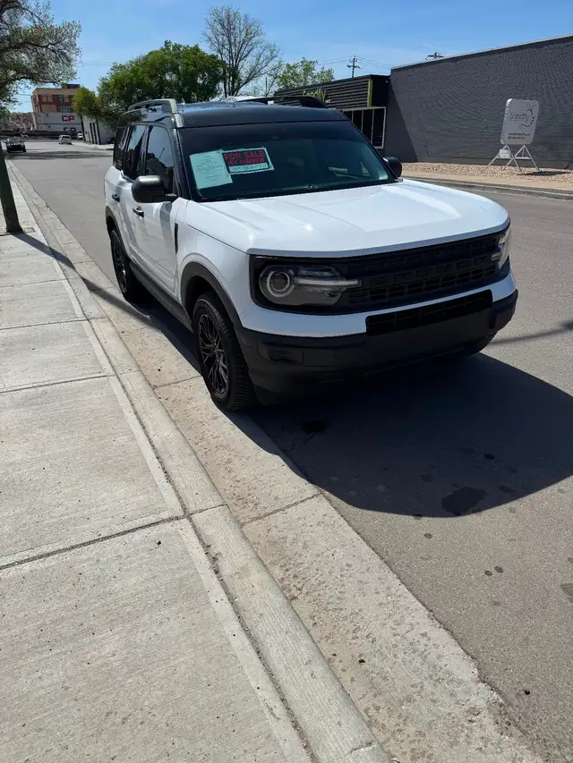 2022 Ford Bronco Sport 4 x 4 - Photo 2