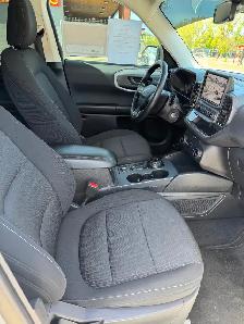 2022 Ford Bronco Sport 4 x 4 - Photo 3