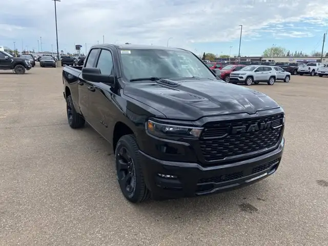 2026 Ram 1500 Express - Photo 3
