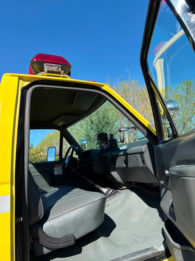 1991 F350 Fire Truck 4x4 - Photo 5