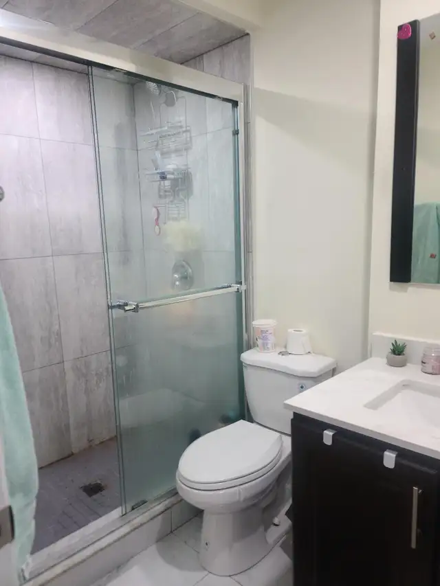 ONE BEDROOM BASEMENT FOR RENT! UTILITIES INCL! AVAIL JULY 1 - Photo 3