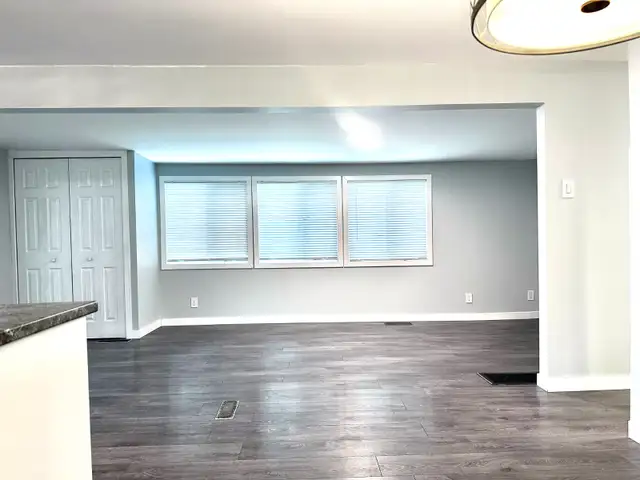 3 Bed / 1 Bath Mobile Home available in Valleyview - Photo 3