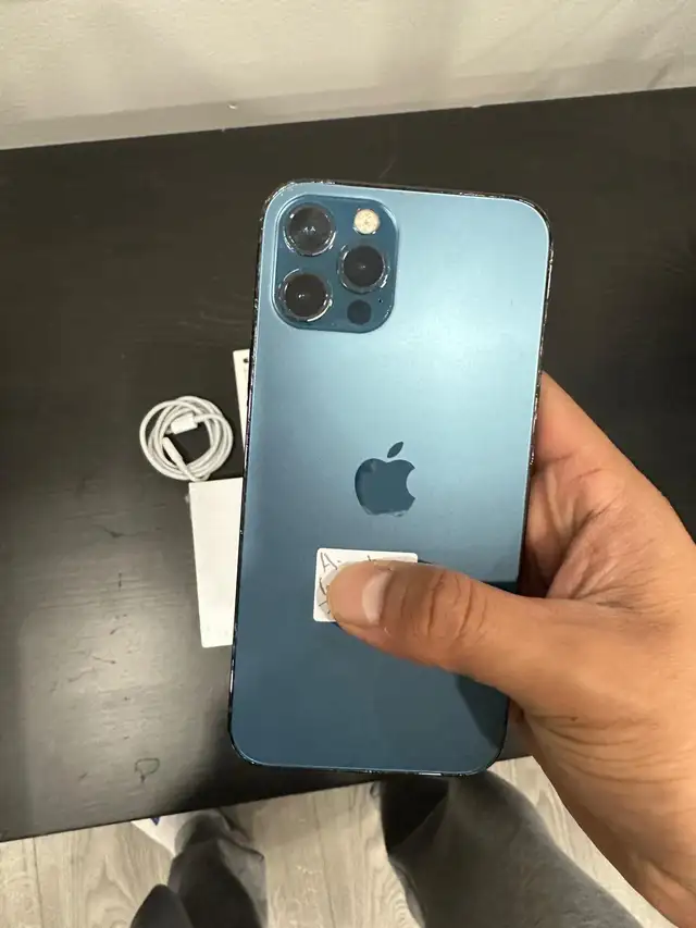 iPhone 12 Pro 128gb PACIFIC BLUE Airpods Pkg/Delivery