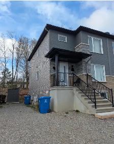 3 bedrooms townhomes for rent - Photo 2
