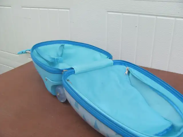 Childs Suitcase - Photo 3