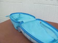 Childs Suitcase - Photo 3