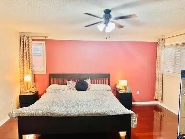 Furnished Room Girls