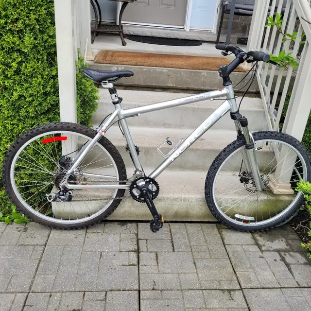 Norco Bush pilot Mountain Bike With disc brakes