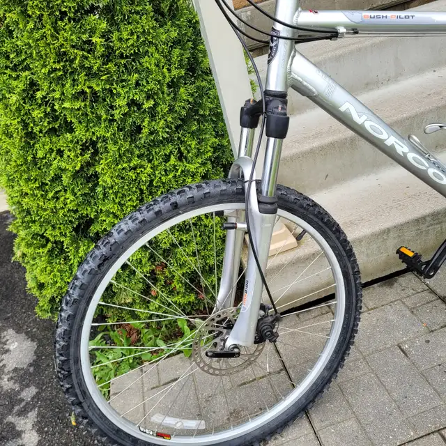 Norco Bush pilot Mountain Bike With disc brakes - Photo 7