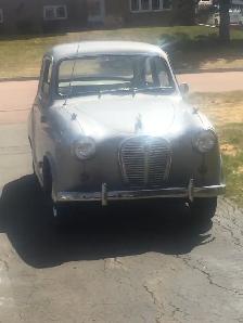 Antique little car - Photo 4