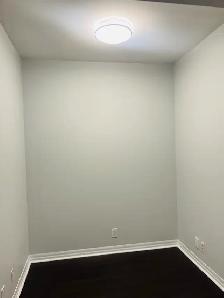 Rare 1 1 bedroom plus 2 bath condo for rent at Square One ! - Photo 3