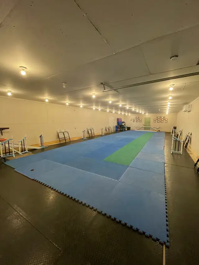 Warehouse & Office - Photo 5