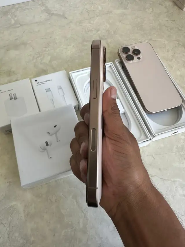 iPhone 16 Pro 128gb Airpods Pkg/Delivery - Photo 6