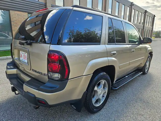 2004 Chevrolet Trailblazer LT 4x4 4.2L V6 - Photo 3