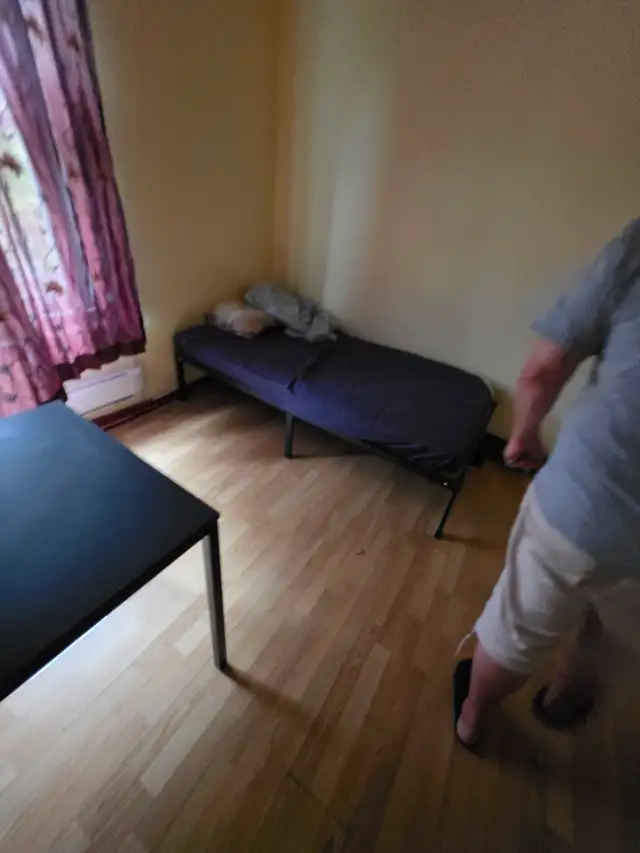 Grande Chambre a louer 1erjuillet - Photo 2