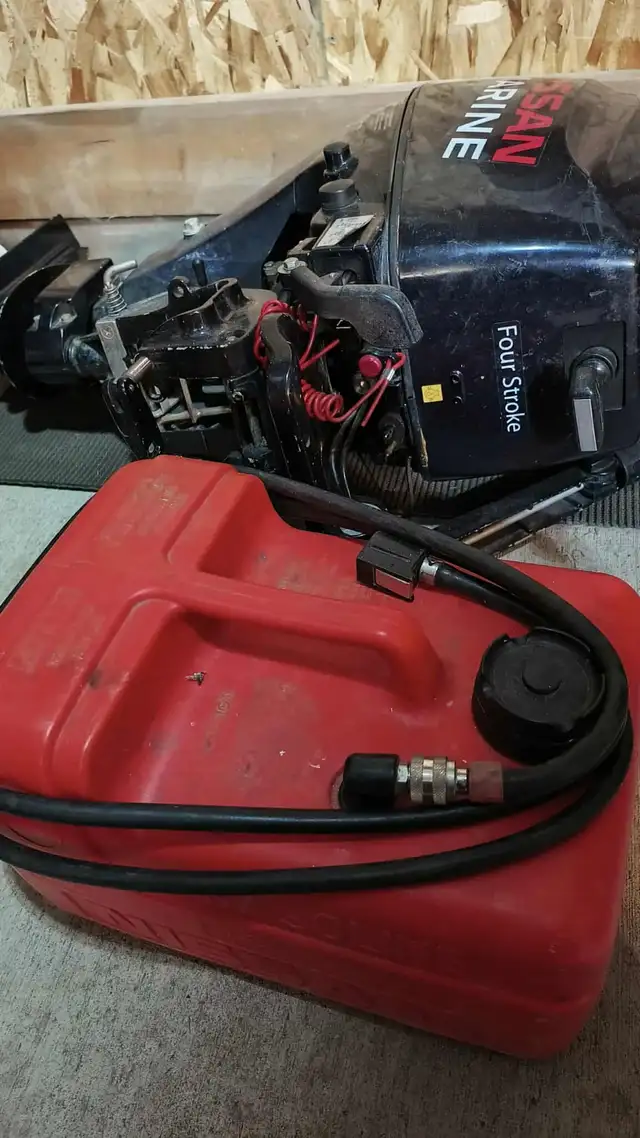 Nissan Marine 9.8 - Photo 2
