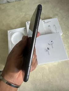 iPhone 11 64gb Airpods pkg/Delivery - Photo 4