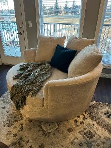 big comfy round chair