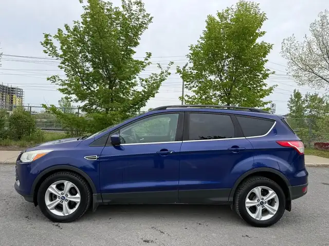 2014 Ford Escape 2014 FORD ESCAPE , AUTOMATIQUE , 4 CYLINDRES  , - Photo 2