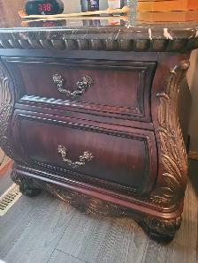 King size bed and bedroom set.