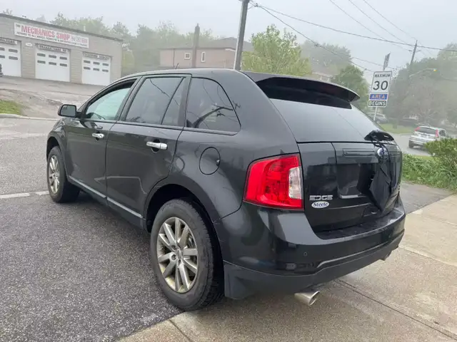 2011 Ford Edge SEL AWD - Photo 5