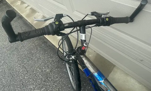 adult bike on sale "26" - Photo 2
