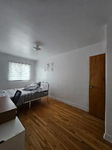 5 1/2 apartment for rent near Saint Michel Metro station - Photo 6