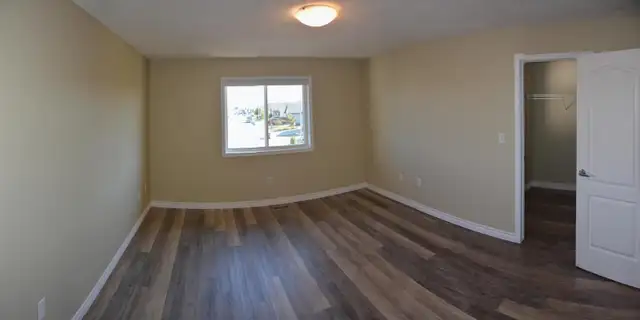 Duplex for Rent in Didsbury - 23 Deer Coulee Dr. T0M 0W0 - Photo 9