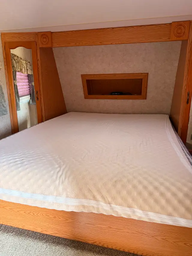 Keystone Cougar 5th Wheel - Photo 4