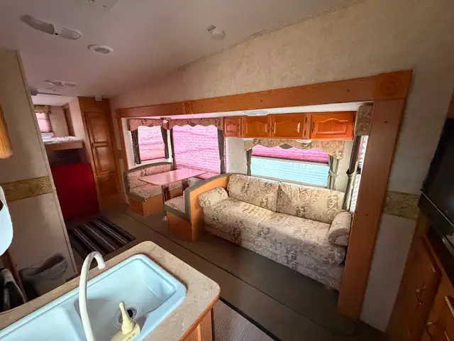 Keystone Cougar 5th Wheel - Photo 7