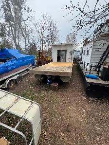 40’ Pontoon Houseboat – Modern Tiny Home – Must Sell Fast! - Photo 6