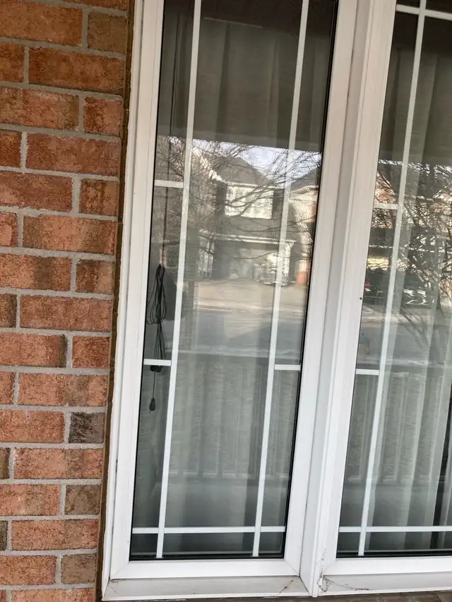 glass and window repair - Photo 3
