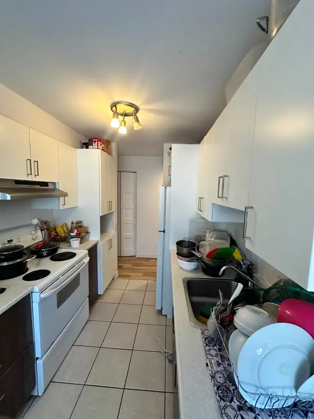 4 ½ à louer – Disponible pour le 01 juillet ✨Beau logement - Photo 6