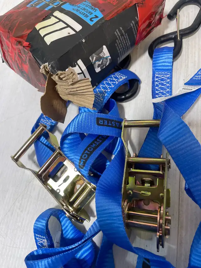 MotoMaster Ratchet Tie Downs - Photo 8