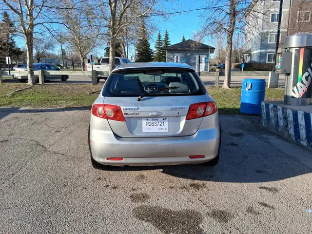 Safetied 2005 Chevy Optra - Photo 4
