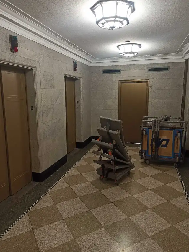 Cheap and experienced MOVING labour! 647-571-9326. - Photo 7