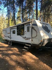 2012 Prowler 32ft Travel Trailer