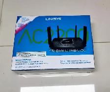 New! Linksys Max-Stream High-Performance Tri-Band Mesh Router
