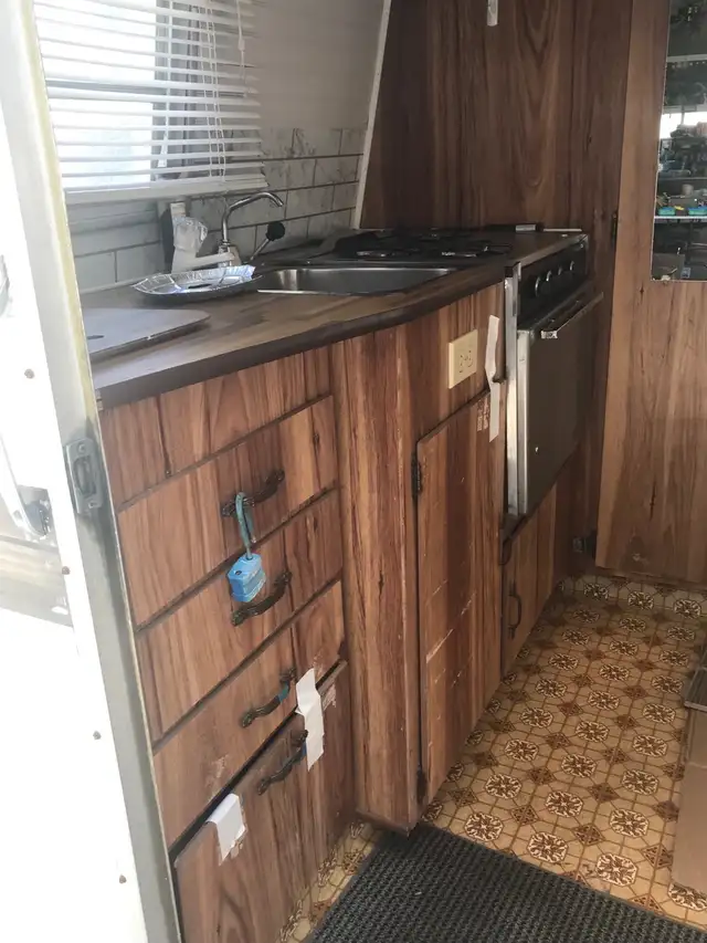 1981 Travelaire 15.5’ Trailer - Photo 9