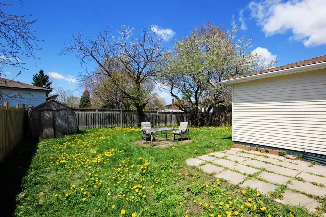 Basement for Rent - Photo 9