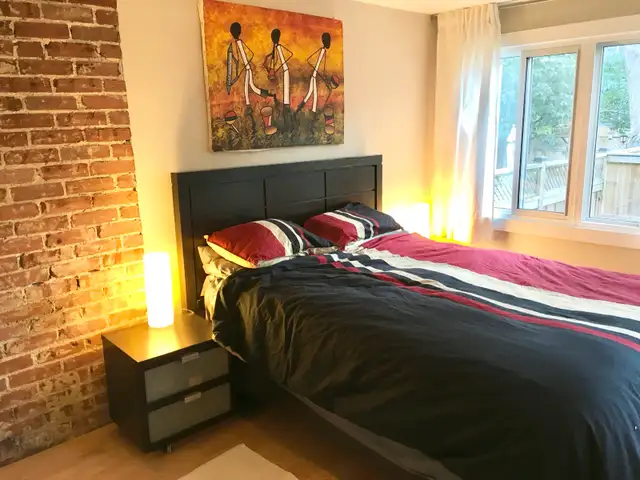Renovated One Bedroom Main Floor Apartment in Leslieville - Photo 6