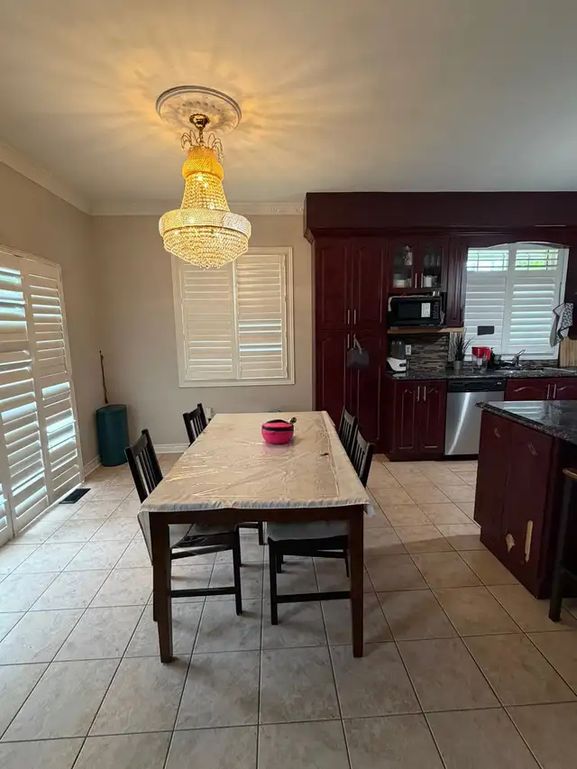 Room for rent - Photo 3
